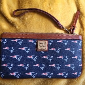 EUC Patriots Dooney and Bourke wallet wristlet